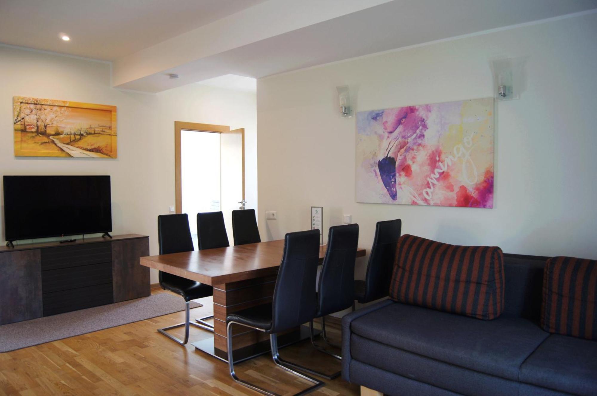 Park Villa Apartments บาดคิสซินเงิน ภายนอก รูปภาพ