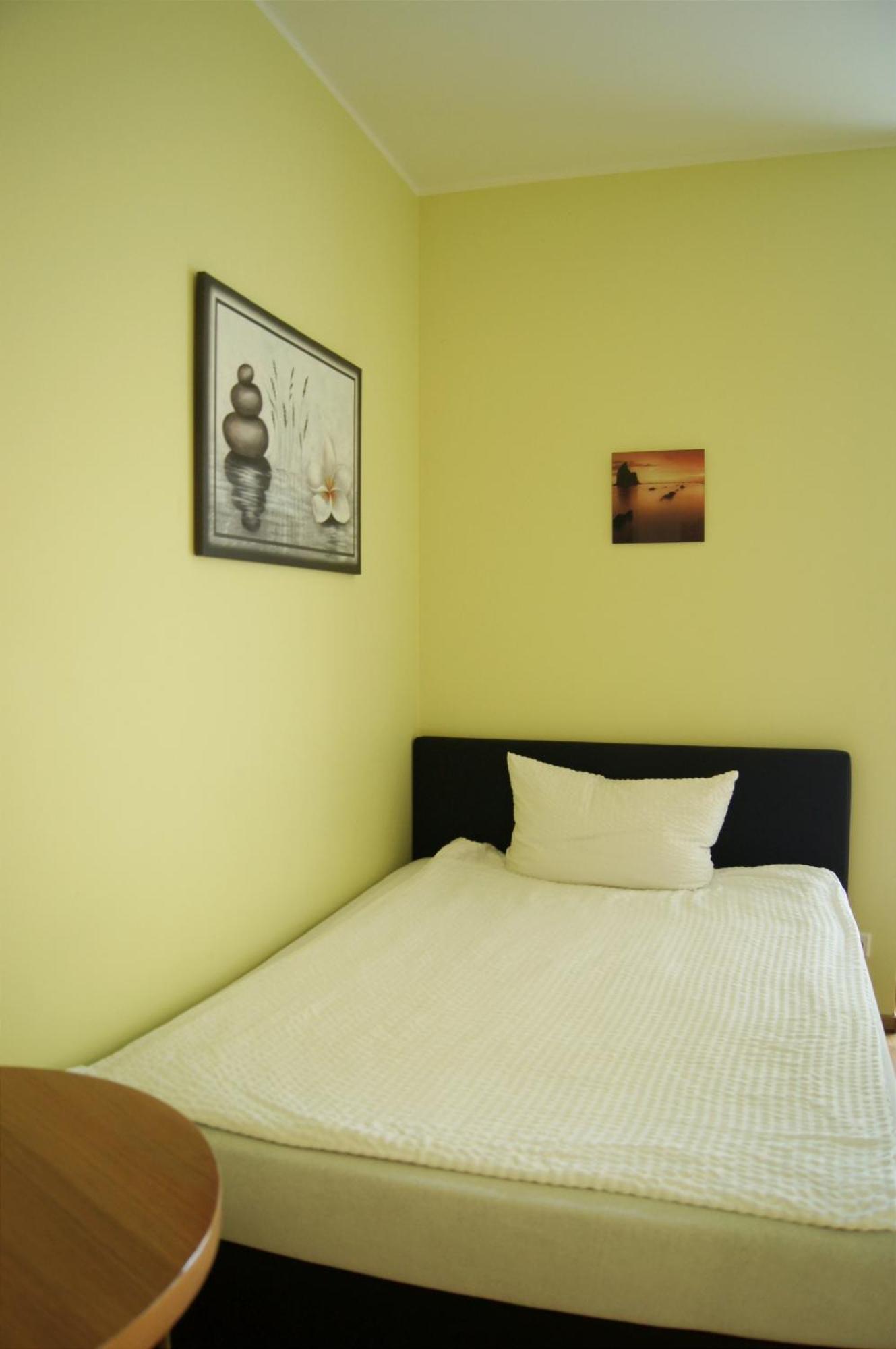 Park Villa Apartments บาดคิสซินเงิน ภายนอก รูปภาพ